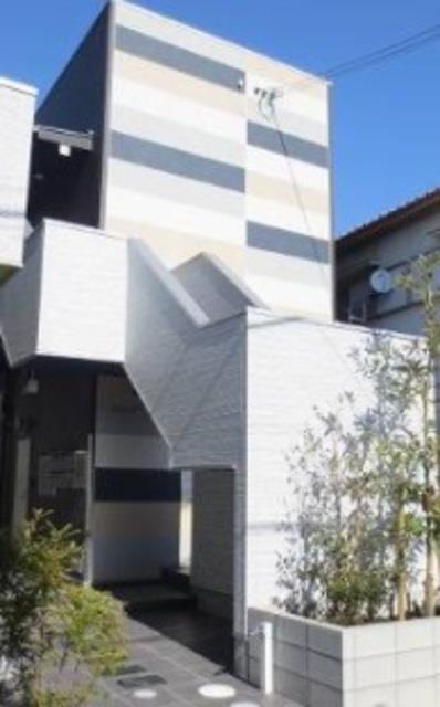 ���{��s����P�����P��1�j