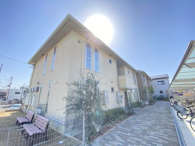 ��a���@���ŉw�i�k��8���j