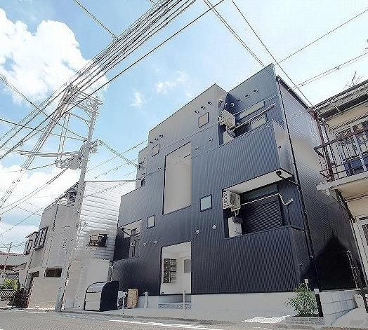 ���{��s���k�������P��1�j