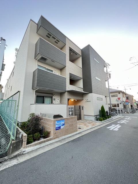 ���{��s����P�����T��1�j