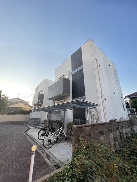 ���{��s����l���D�������Q��1�k�c�j