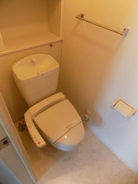 ����6
