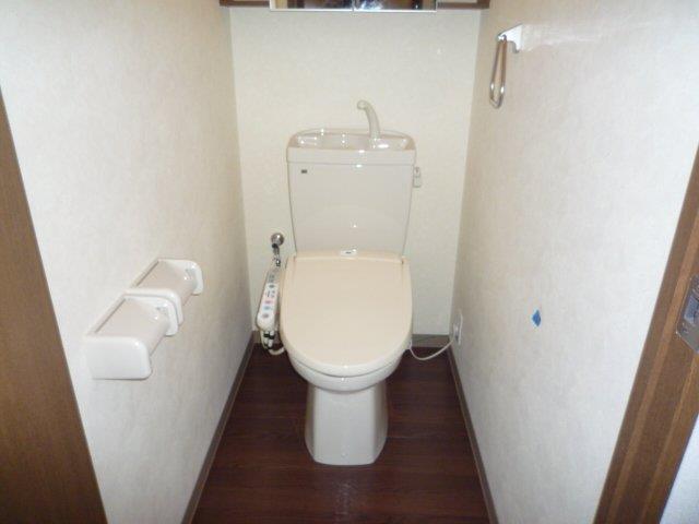 ����8