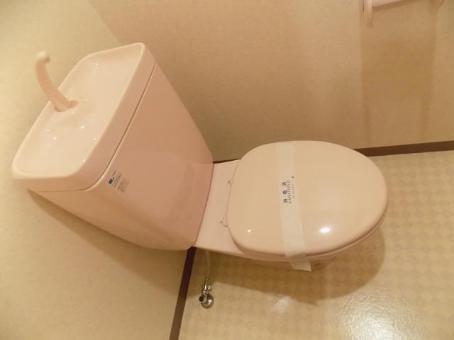 ����8