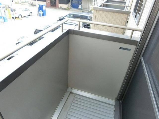 ����8