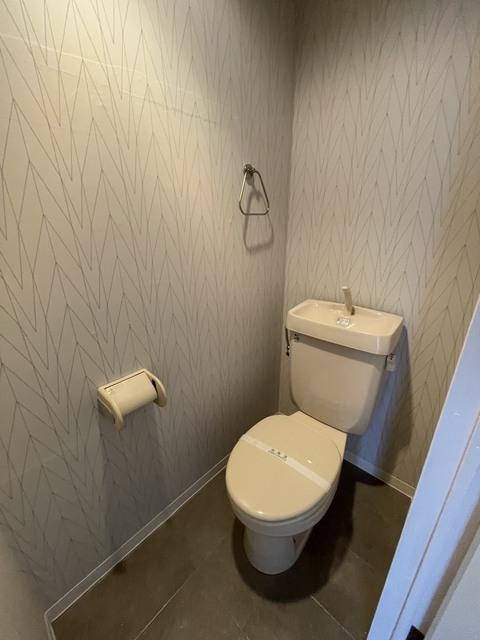 ����8