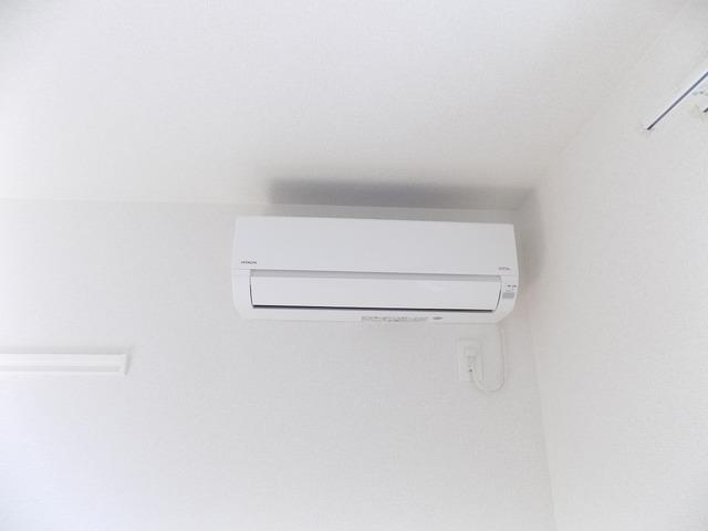 ����10