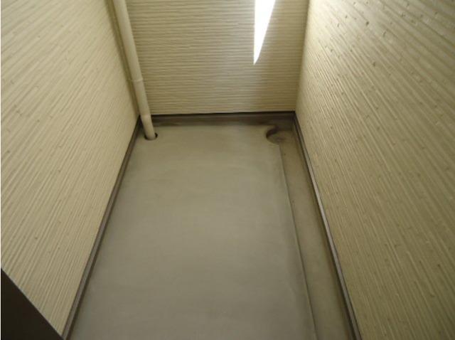 ����10
