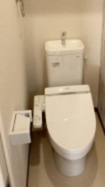 ����7