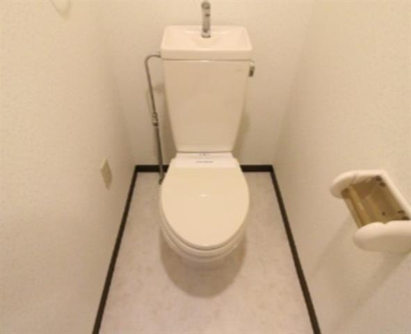 ����9