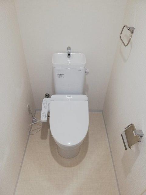 ����8