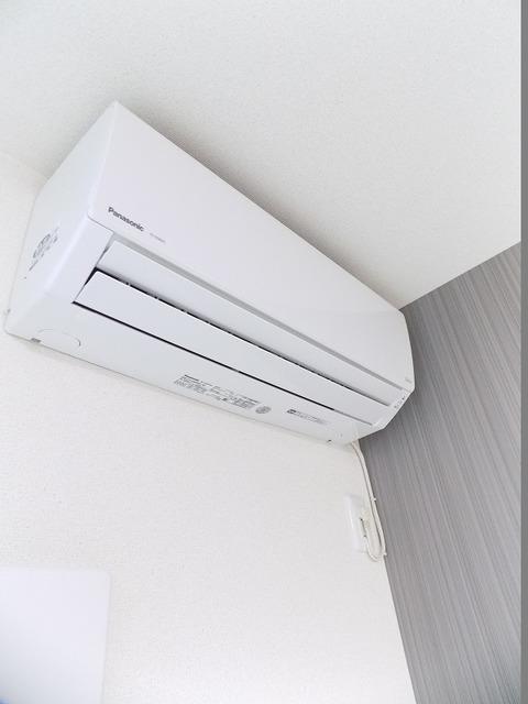 ����10
