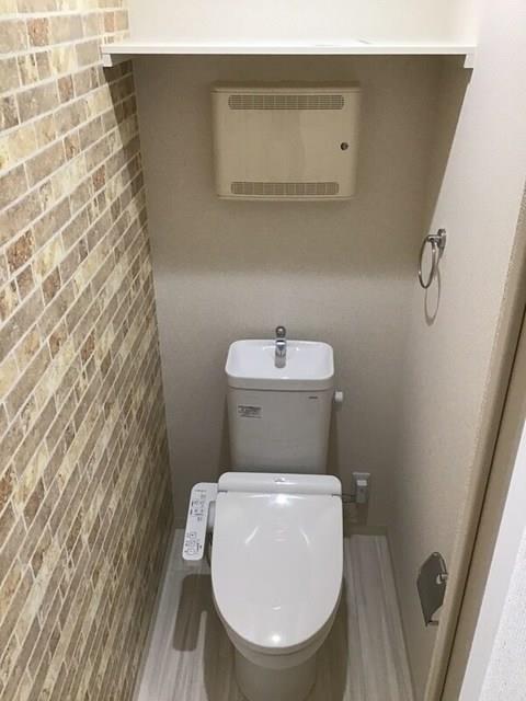 ����5