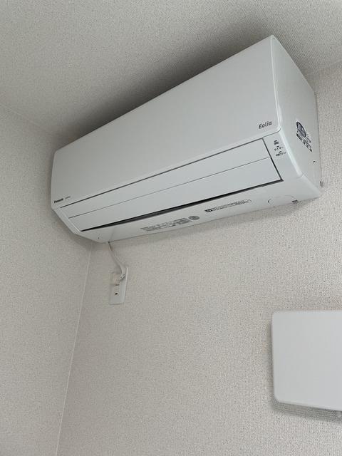 ����7