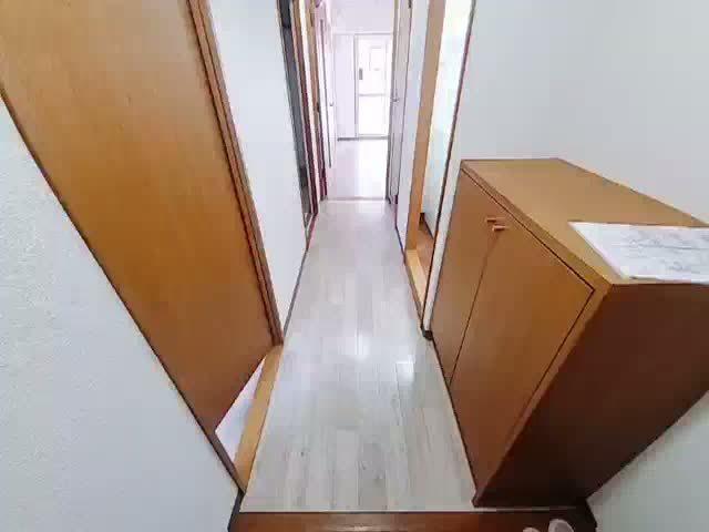 ����9