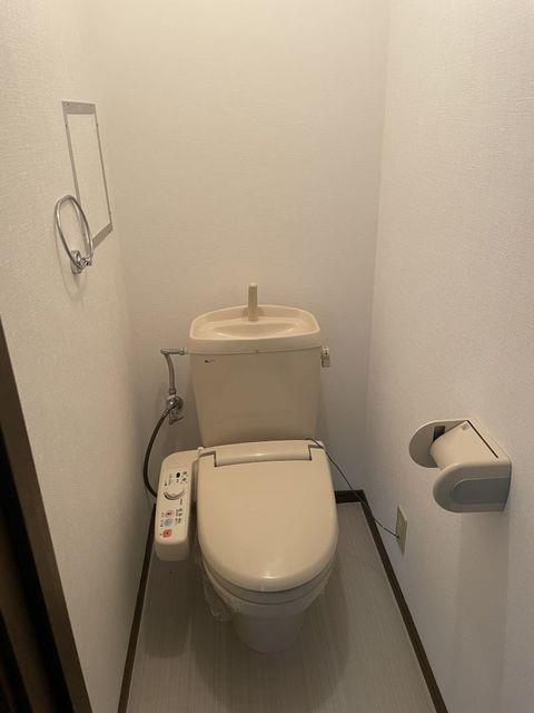 ����7