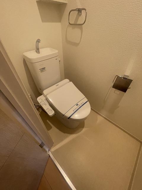 ����6