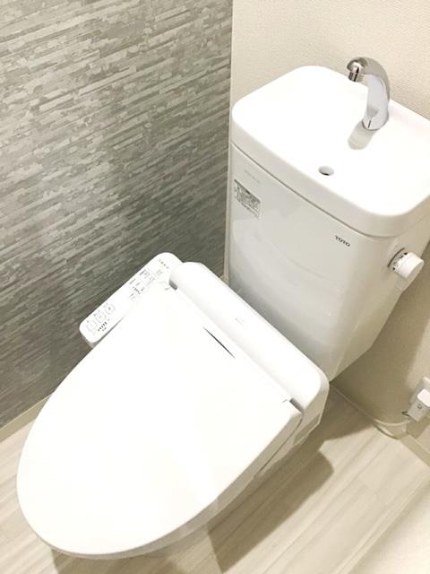 ����6