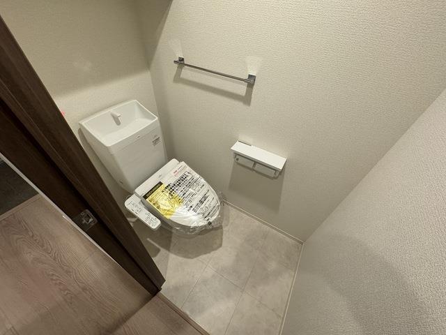 ����7