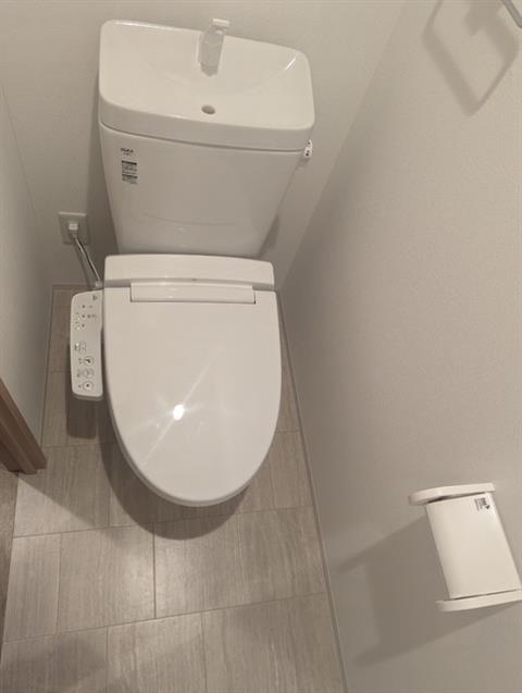 ����7