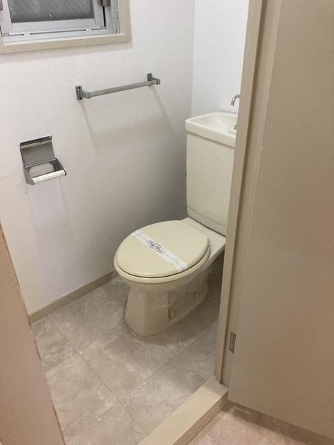 ����7