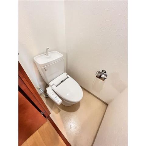 ����5