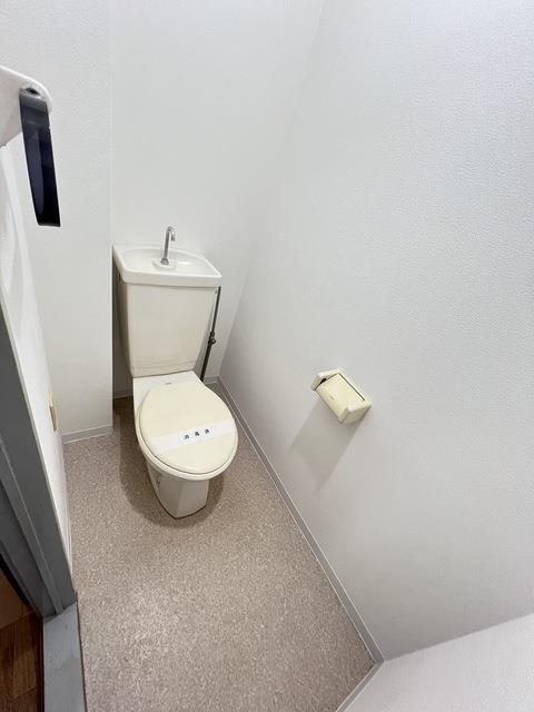 ����6