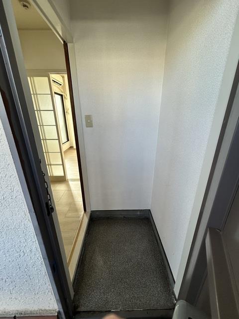 ����5