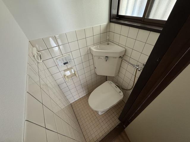 ����7