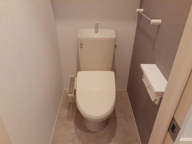 ����5