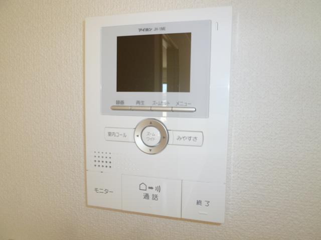 ����10