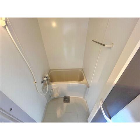 ����5