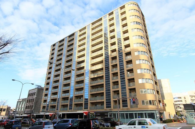 �k���V�����@����w�i�o�X5�� �E�����P�Ғ�A �k��1���j