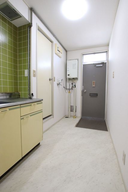 ����5