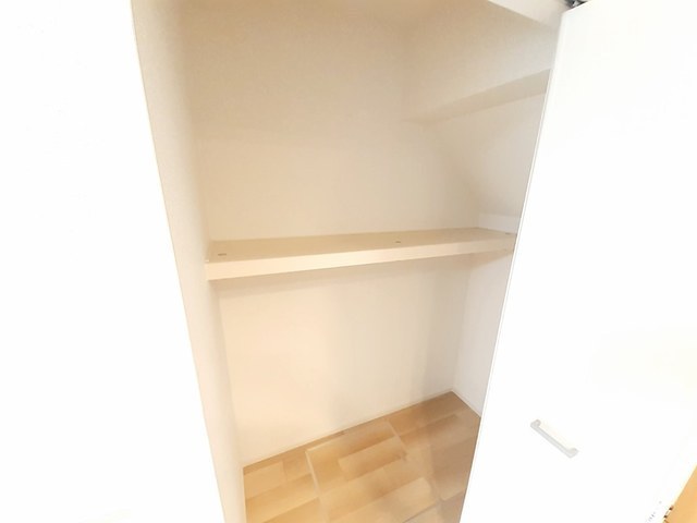 ����7