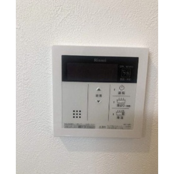 ����11