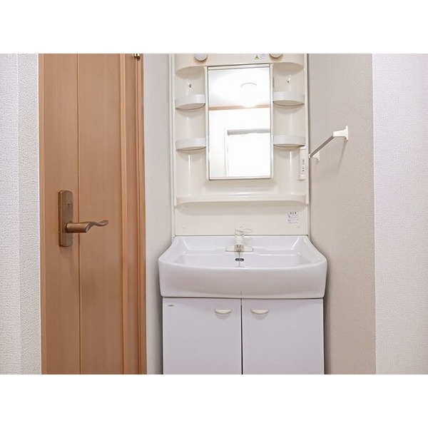 ����7