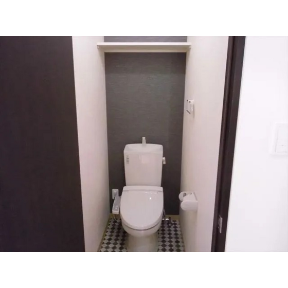 ����5
