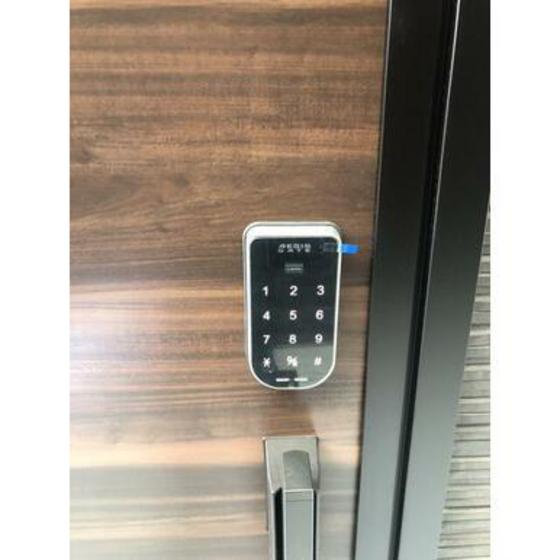 ����7