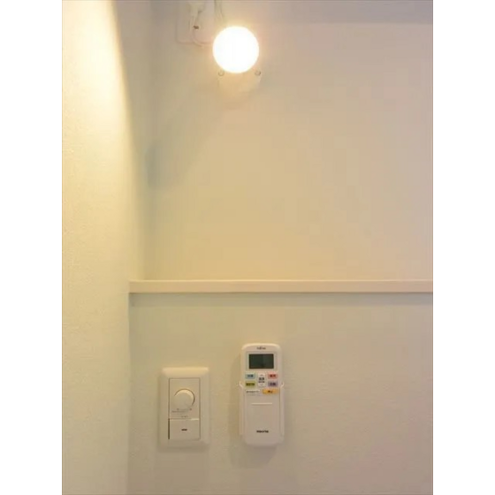 ����11