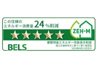 ����12