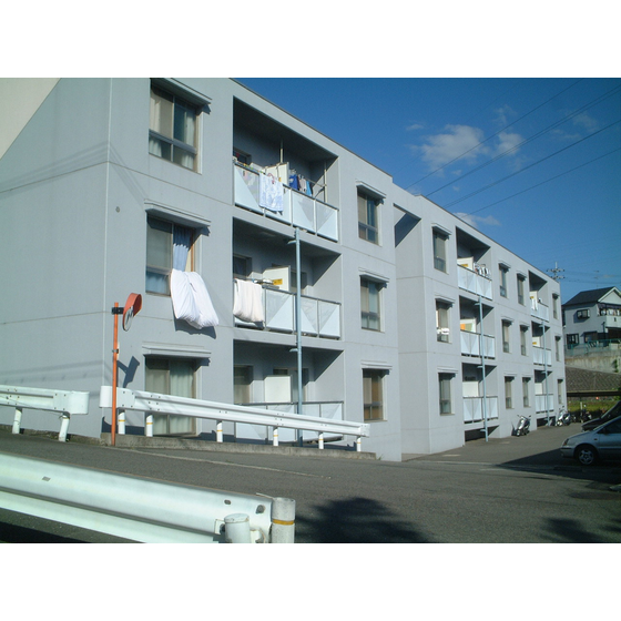 ���{�͓�����s���P�u����3�k�c�j