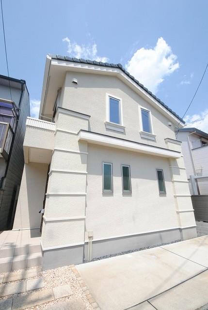 ���s�{���s�s�����扺�����q��3�k�c�j