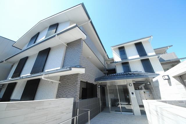 ���s�s�������@�O������w�i�k��4���j