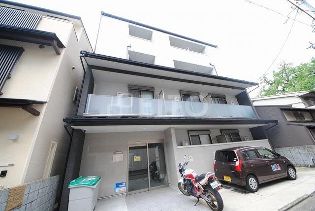 ���s�s�������@���R�w�i�k��3���j