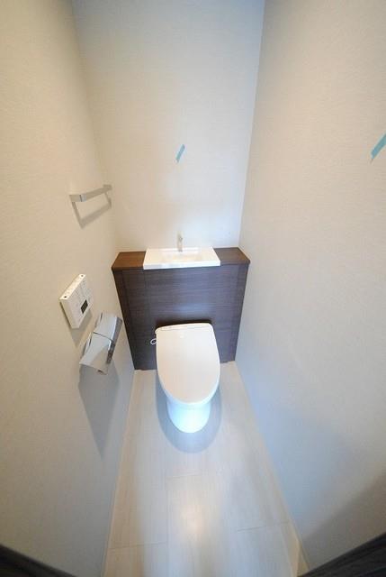 ����7