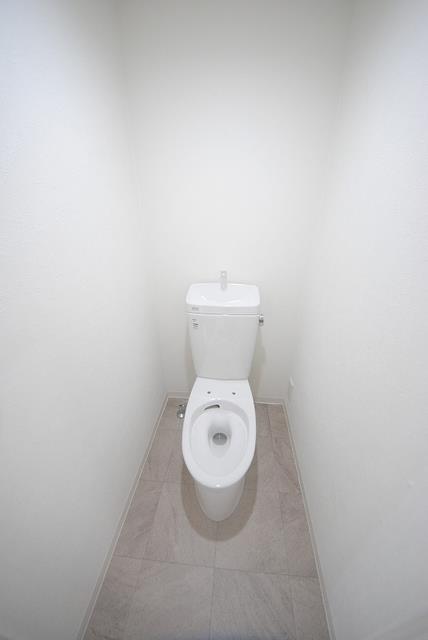 ����7