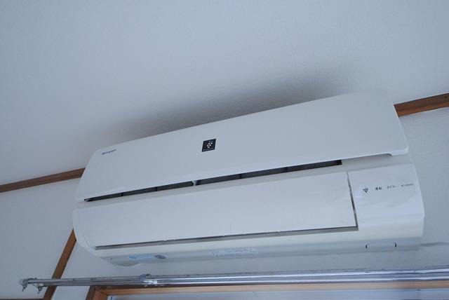 ����10