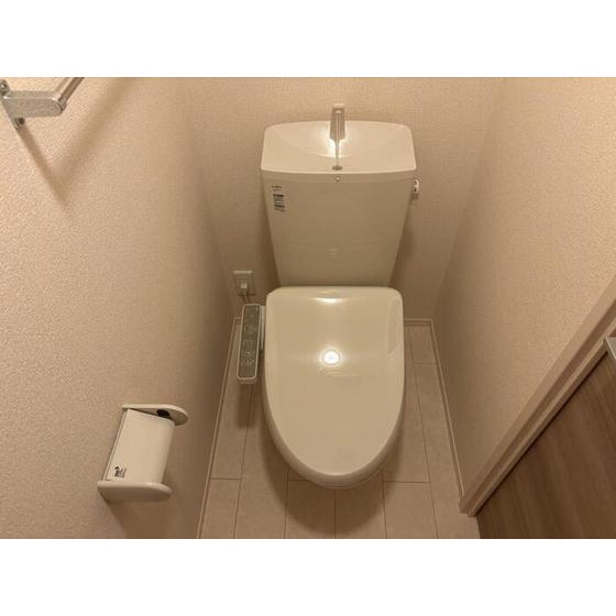 ����5