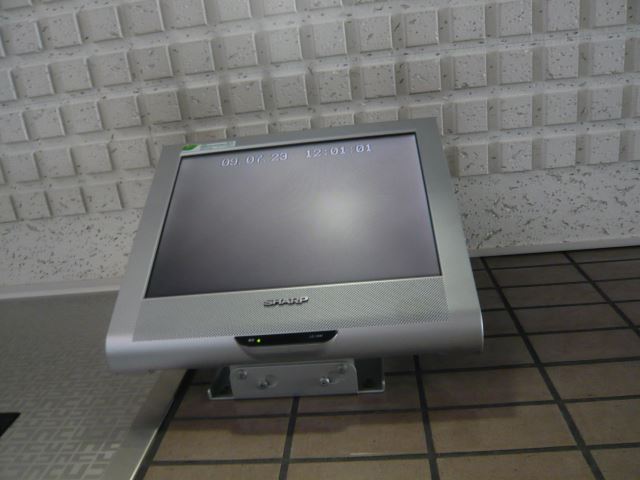 ����20